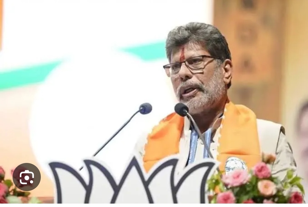 CG: छत्तीसगढ़ भाजपा प्रदेश अध्यक्ष किरण सिंह देव सड़क दुर्घटना में घायल, इलाज के लिए झांसी मेडिकल कॉलेज रेफर